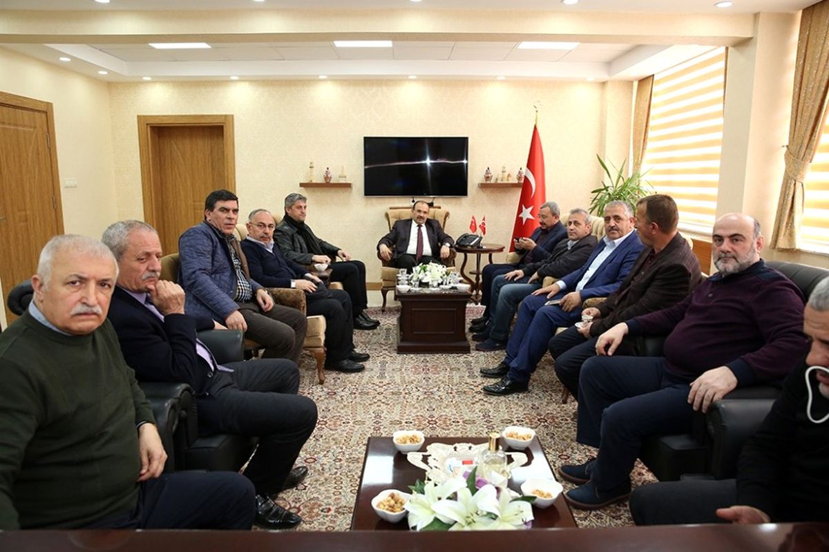 Sancaktepe Belediye Başkanı İsmail Erdem, Vali İsmail Ustaoğlu\'nu Ziyaret Etti