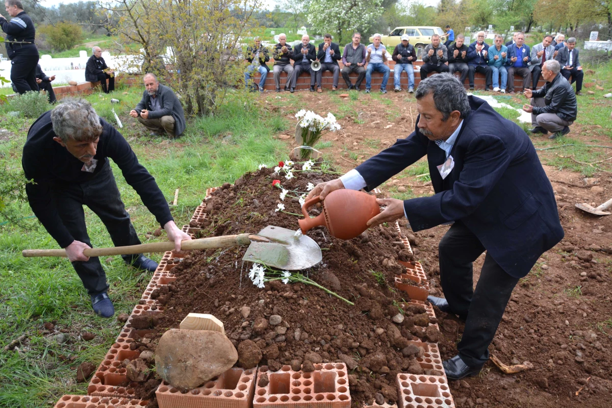 İngiliz Kadın Son Nefesinde Müslüman Oldu