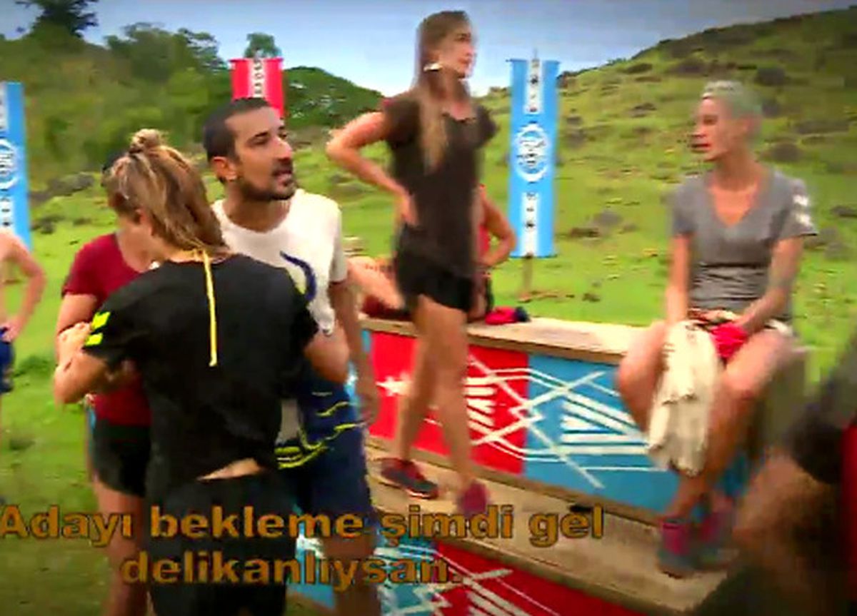 Survivor\'da Ortalık Toz Duman! Yarışmacılar Birbirine Giriyordu