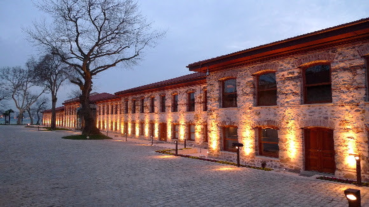 "Tarihi Yapılar, Doğru Aydınlatma İle Kentlere Kazandırılmalı…"