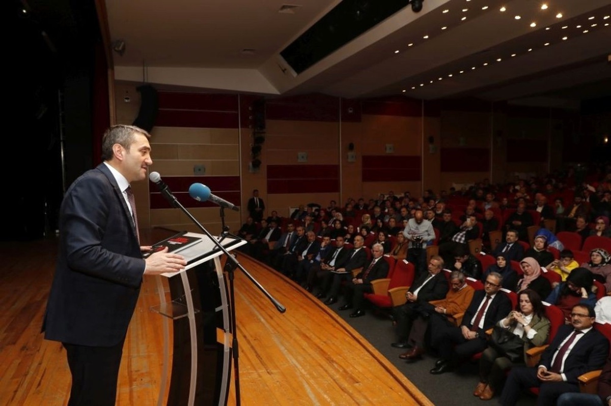 Temurci: "Siyasette Fetö\'cü Arıyorsan Önce Kendi Söylemlerine Bir Bak"