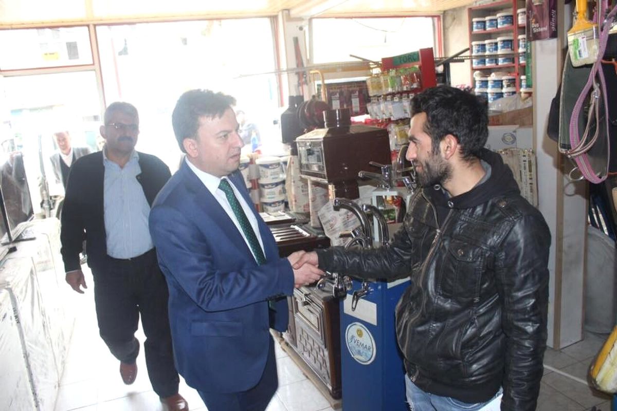 AK Parti "Evet" Turunda