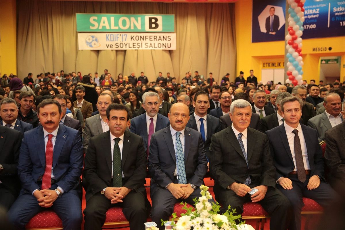 Bakan Işık, Kocaeli\'de Fuar Açılışına Katıldı