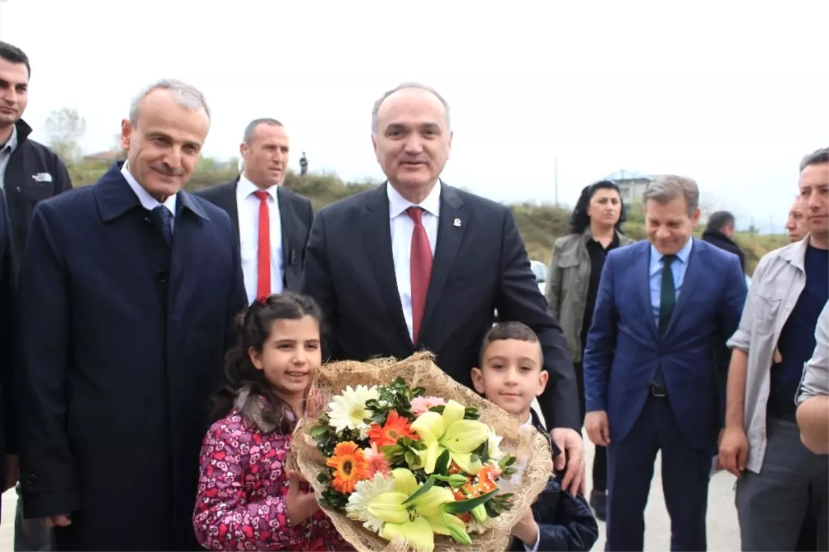 Bakan Özlü: "Türkiye\'nin Gerçek Açığı Teknoloji Açığıdır"