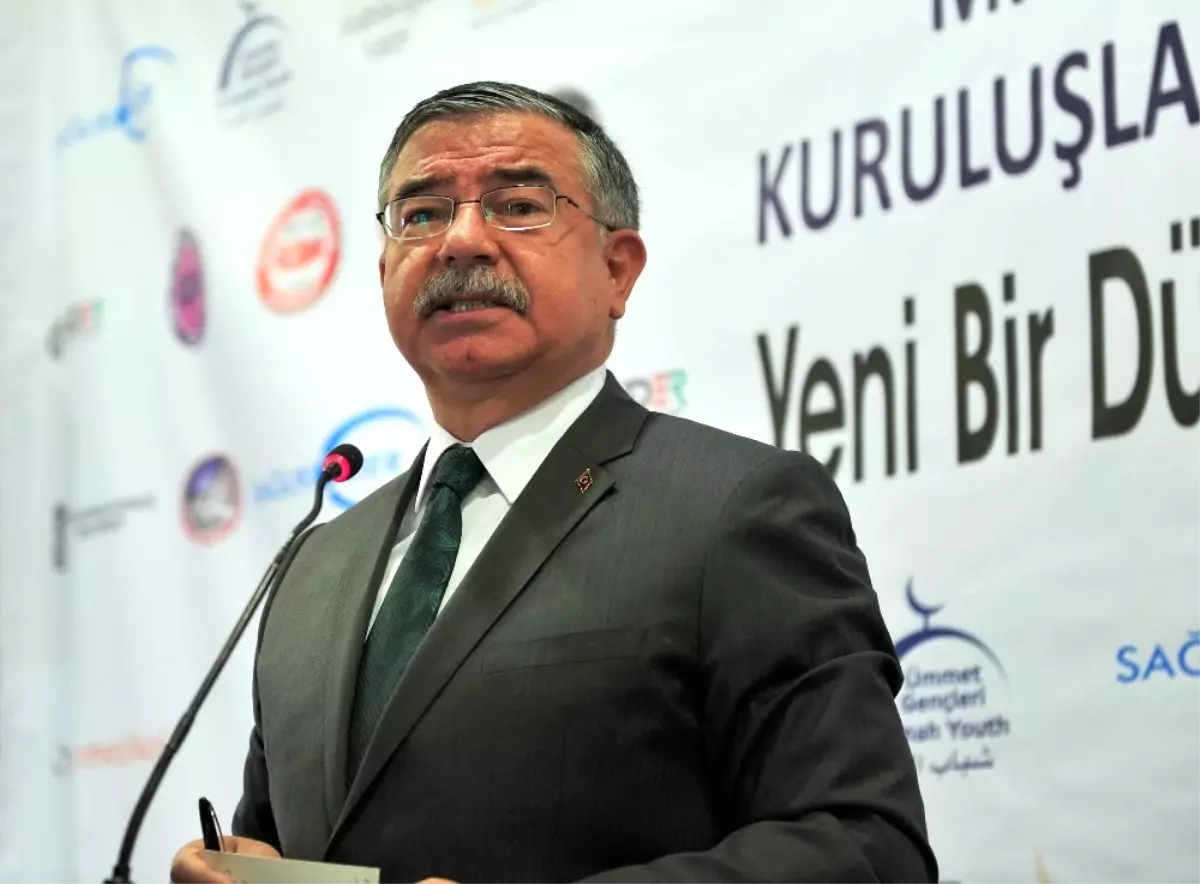 Bakan Yılmaz: "Bu Halk Oylamasının \'Evet\'le Neticelenmesi \'Hayır\'cıların Bile Hayrına Olacak"