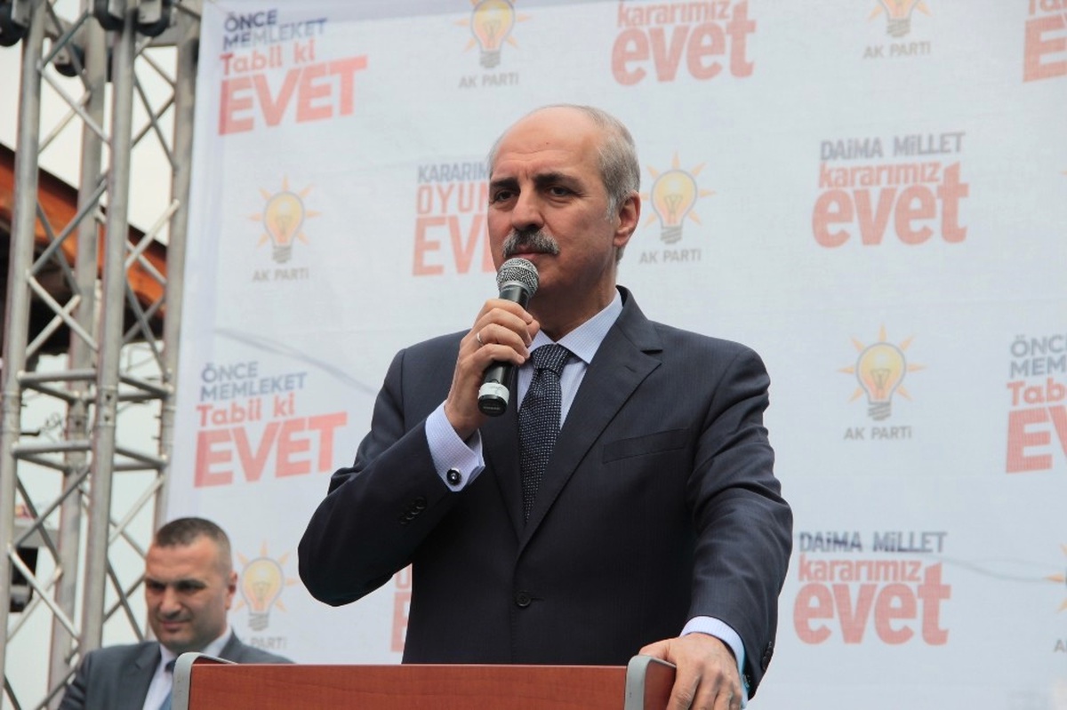 Dha İstanbul - Numan Kurtulmuş \'Hayır\' Standını Ziyaret Etti