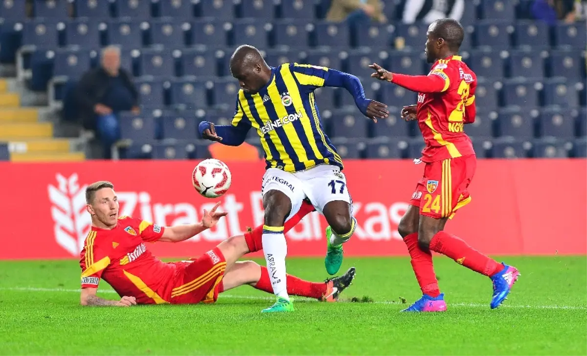 Fener Yarı Finalde: Rakip Başakşehir