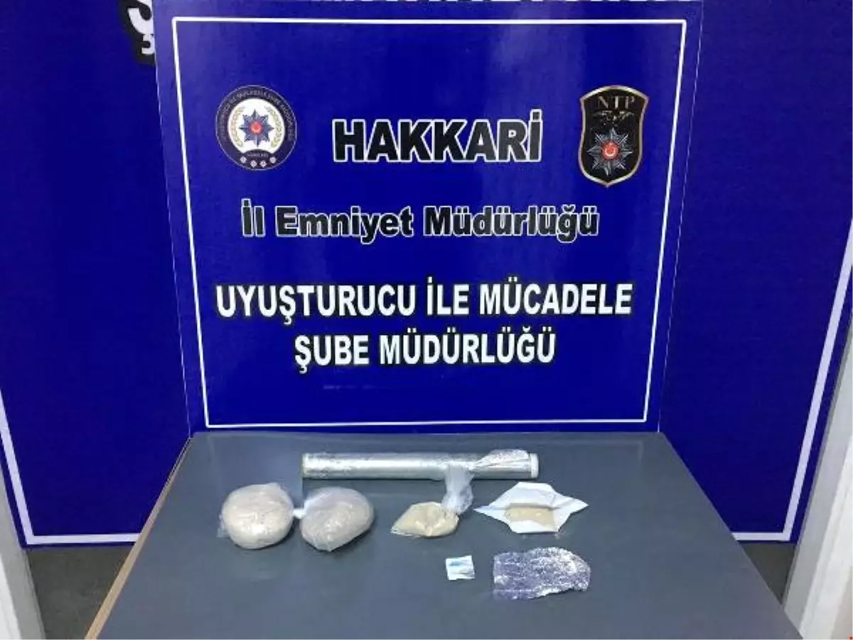 Hakkari\'de Çeşitli Miktarlarda Uyuşturucu Ele Geçirildi