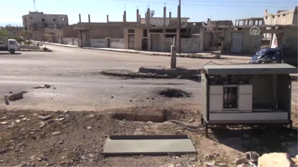 Idlib\'teki Kimyasal Silah Saldırısının Ardından Belde Merkezindekiler Evlerini Terk Ediyor - Han