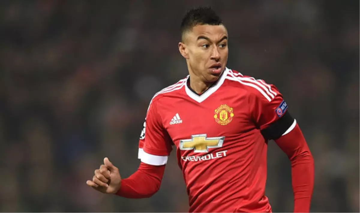 Manchester United, Lingard\'ın Sözleşmesini Yeniledi