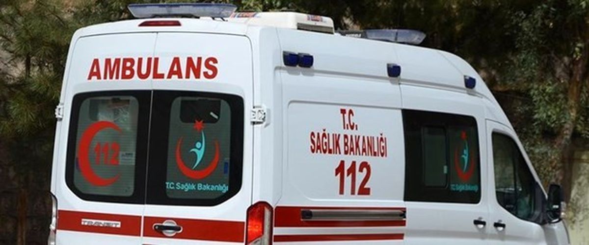 Siirt\'te Otomobil Devrildi: 5 Yaralı