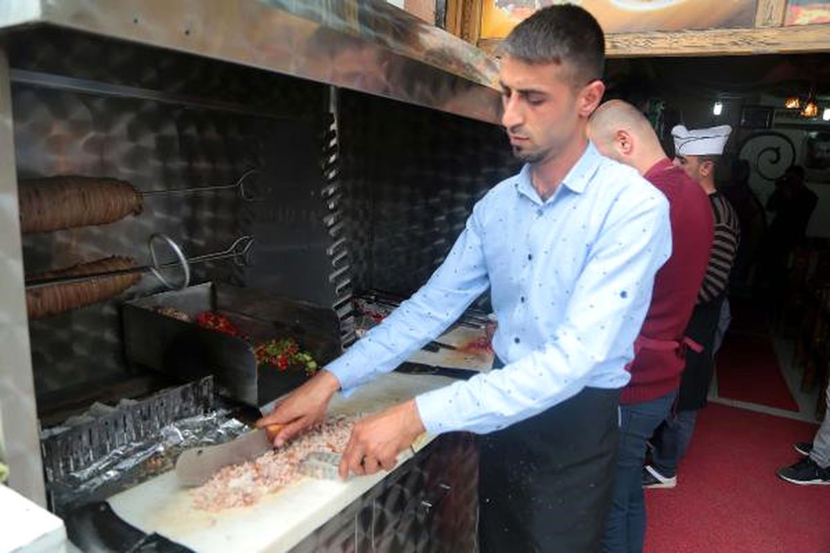 Silopililer Kokoreç ile Tanıştı