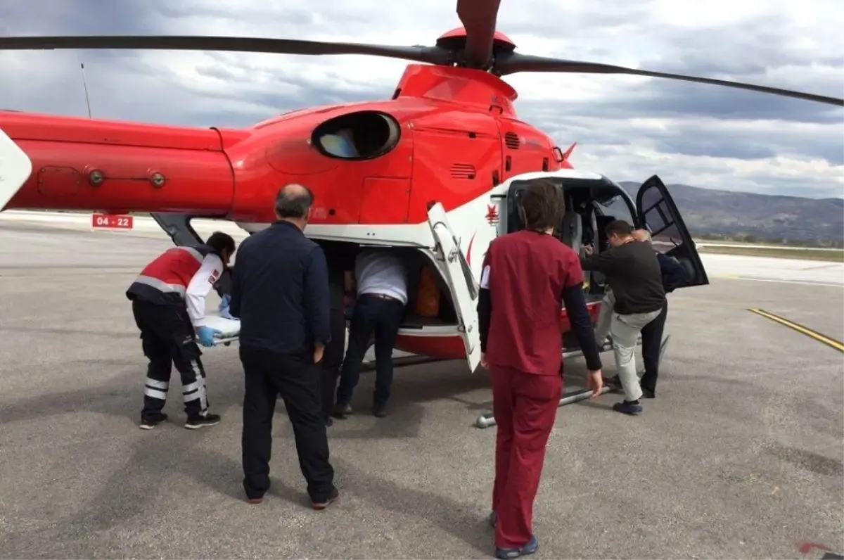 Tokat\'ta İki Ambulans Helikopter Havalandı