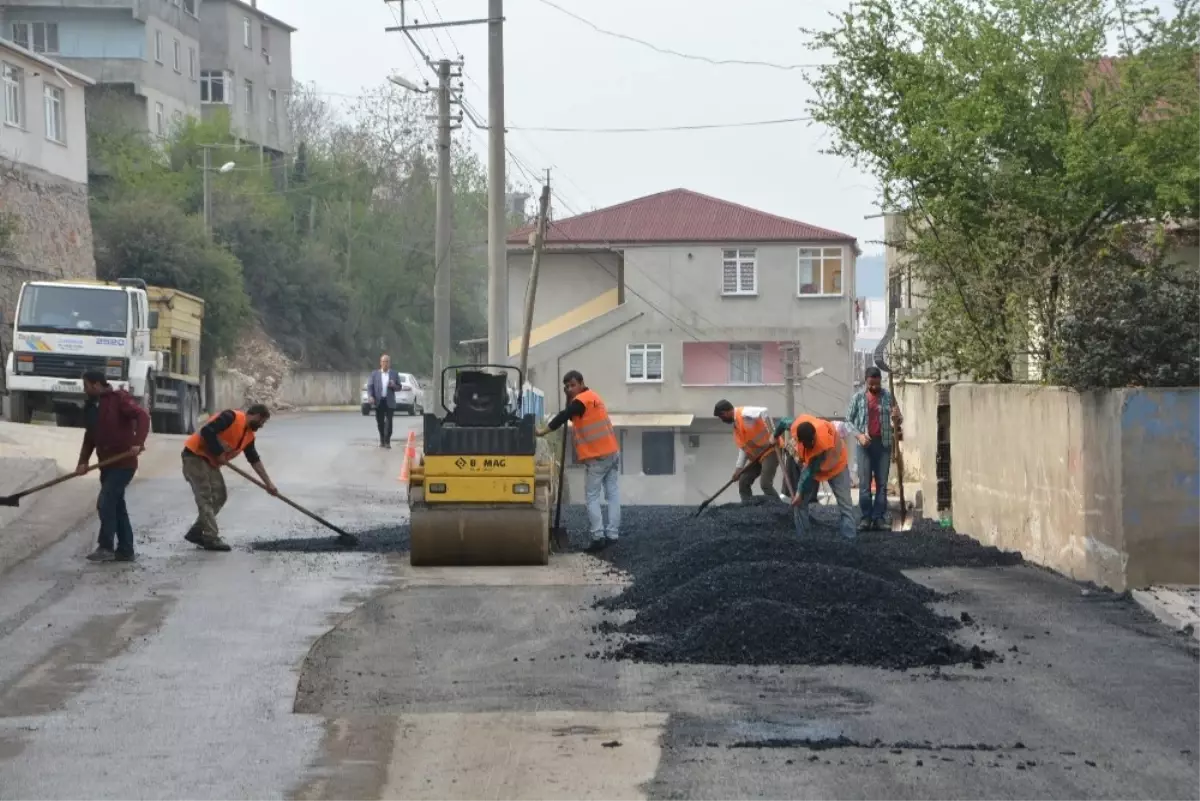 Yaz Geldi Asfalt Çalışmaları Hız Kazandı