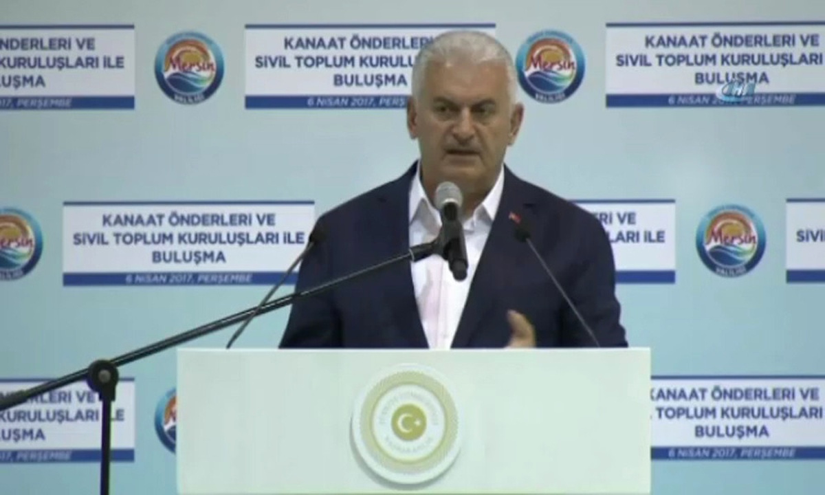 Yıldırım, Kanaat Önderleri ve Stk Temsilcilerine Konuştu