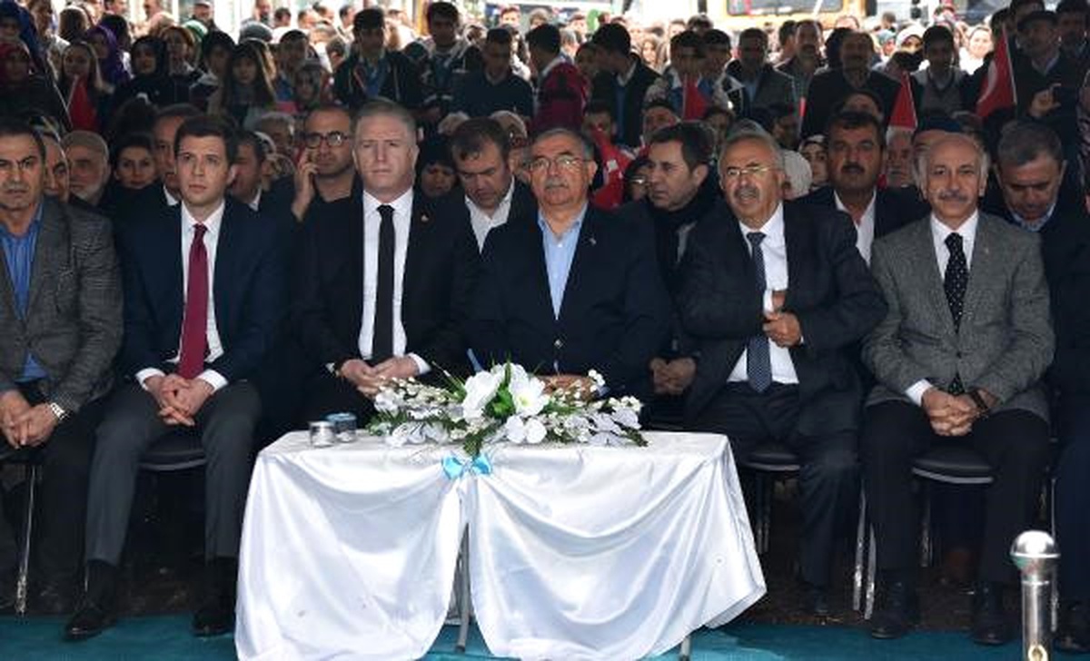 Bakan Yılmaz: Bu Sistem \'Hayır\' Diyenlerin de Menfaatine Olacak (2)