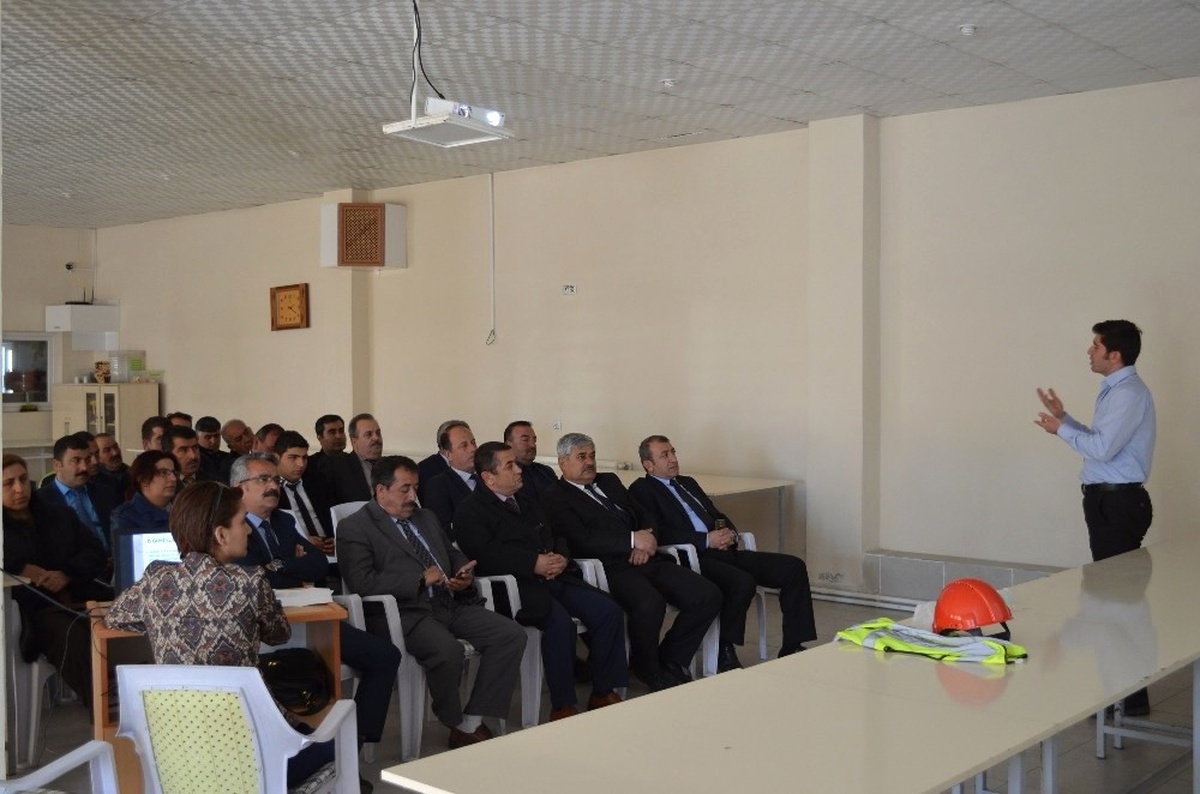 Belediye Personeline \'İş Sağlığı ve Güvenliği\' Eğitimi