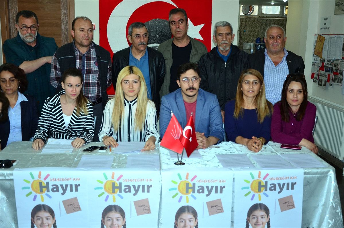 CHP Gençlik Kolları Üyeleri Başbakan\'a Mektup Yazdı