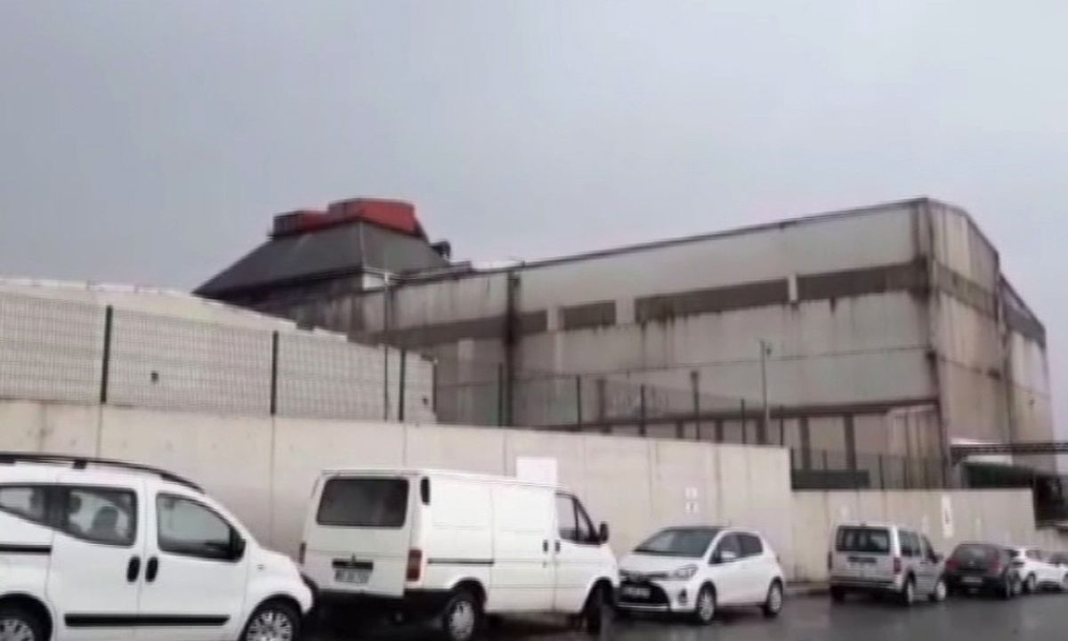Fabrikada Gaz Sızıntısı: 1 Işçi Öldü, 3 Işçi Zehirlendi