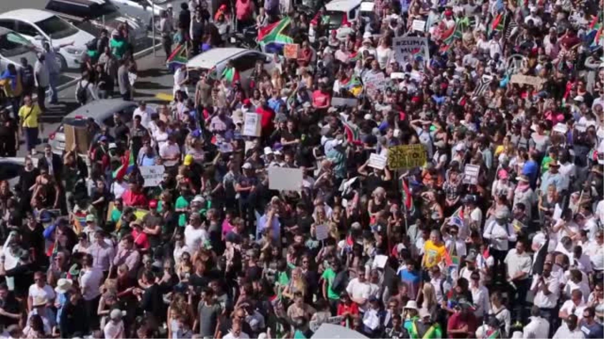 Güney Afrika\'da Zuma Karşıtı Gösteriler - Cape