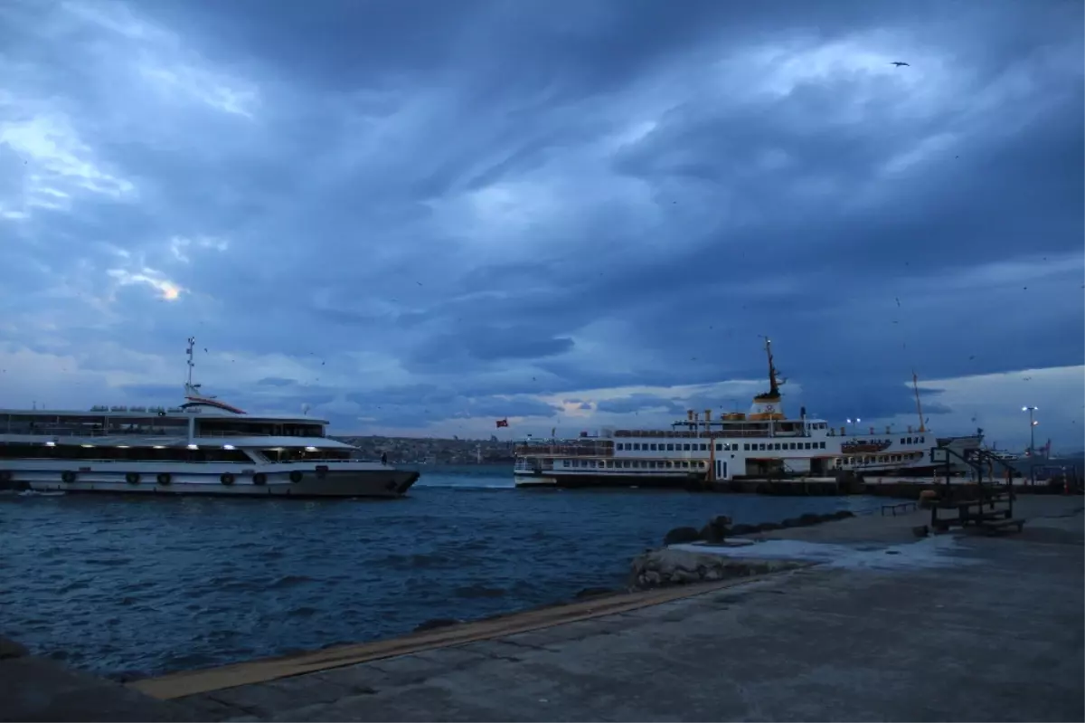 Hafta Sonu Feribot ve Deniz Otobüsü Sefer Iptalleri