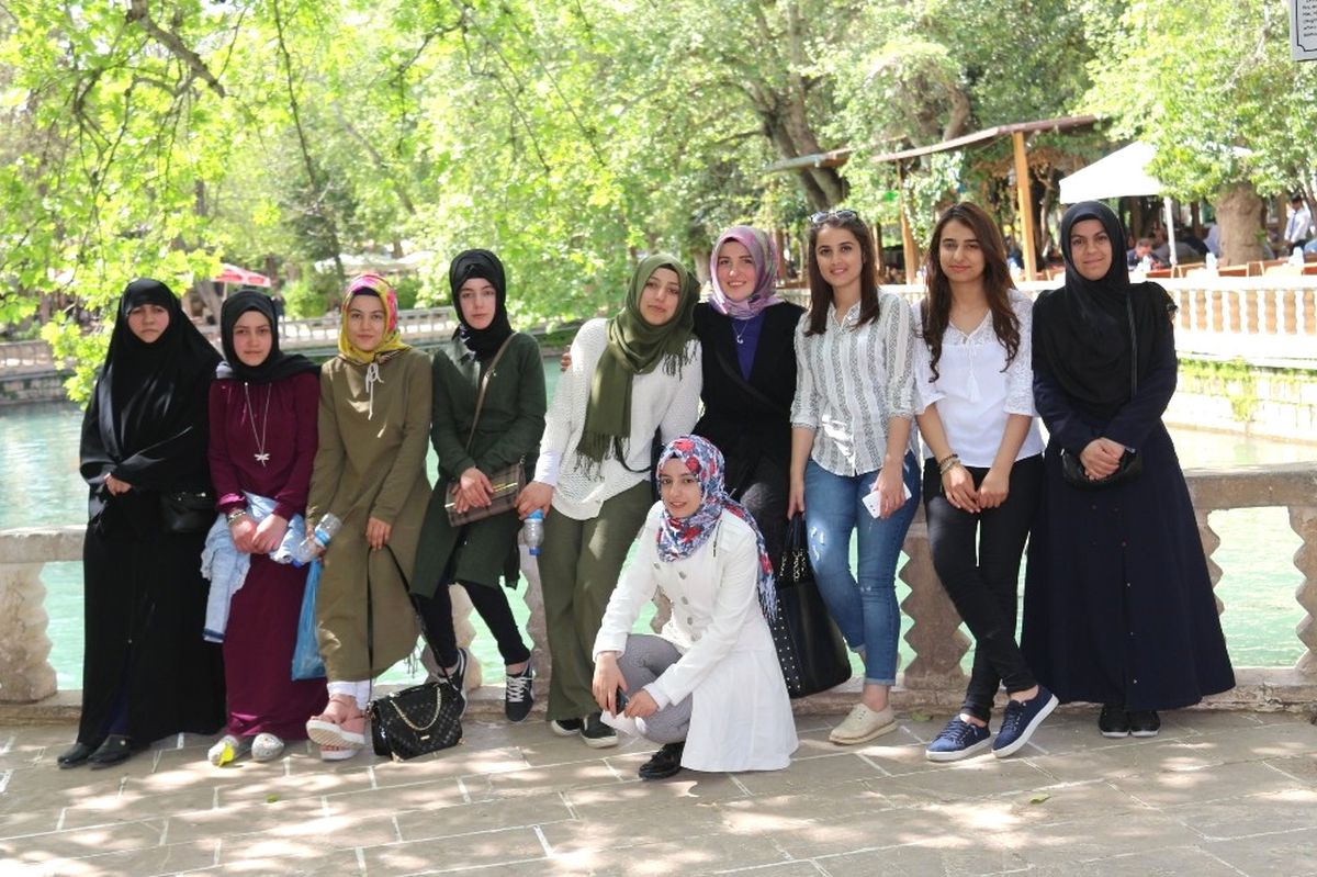 Hanili 16 Öğrenci Şanlıurfa\'yı Gezdi