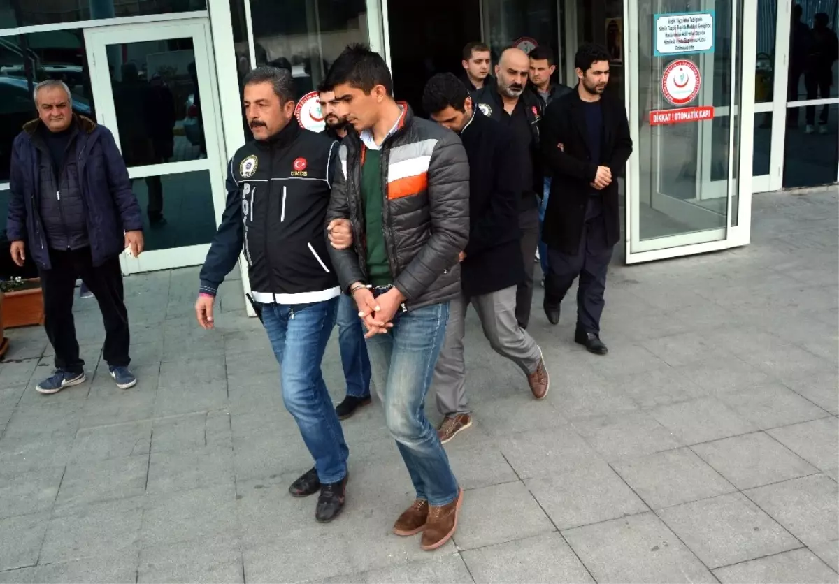 Karabük Merkezli 12 İlde Fetö Operasyonu: 13 Gözaltı