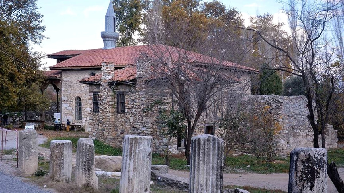 Muğla\'da 3 Bin Yıllık Kentteki Osmanlı Camisi Restore Ediliyor