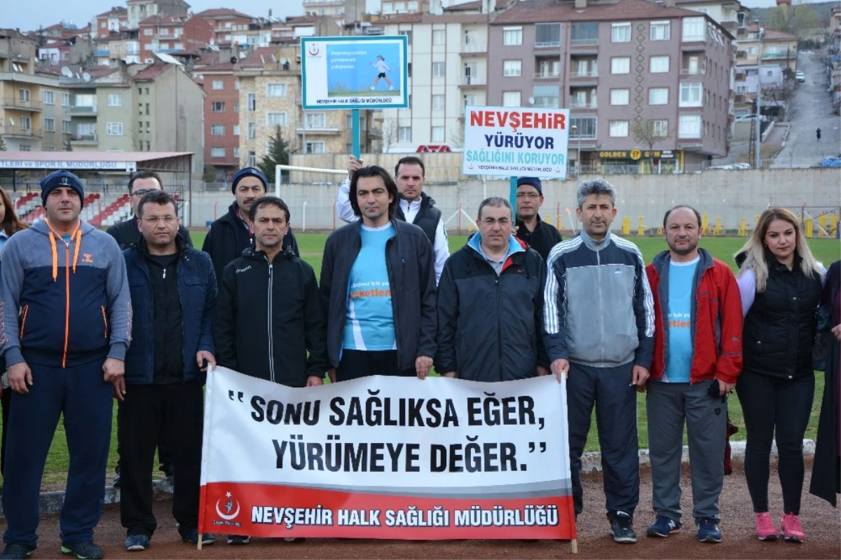 Nevşehir\'de Dünya Sağlık Günü Yürüyüşü Düzenlendi