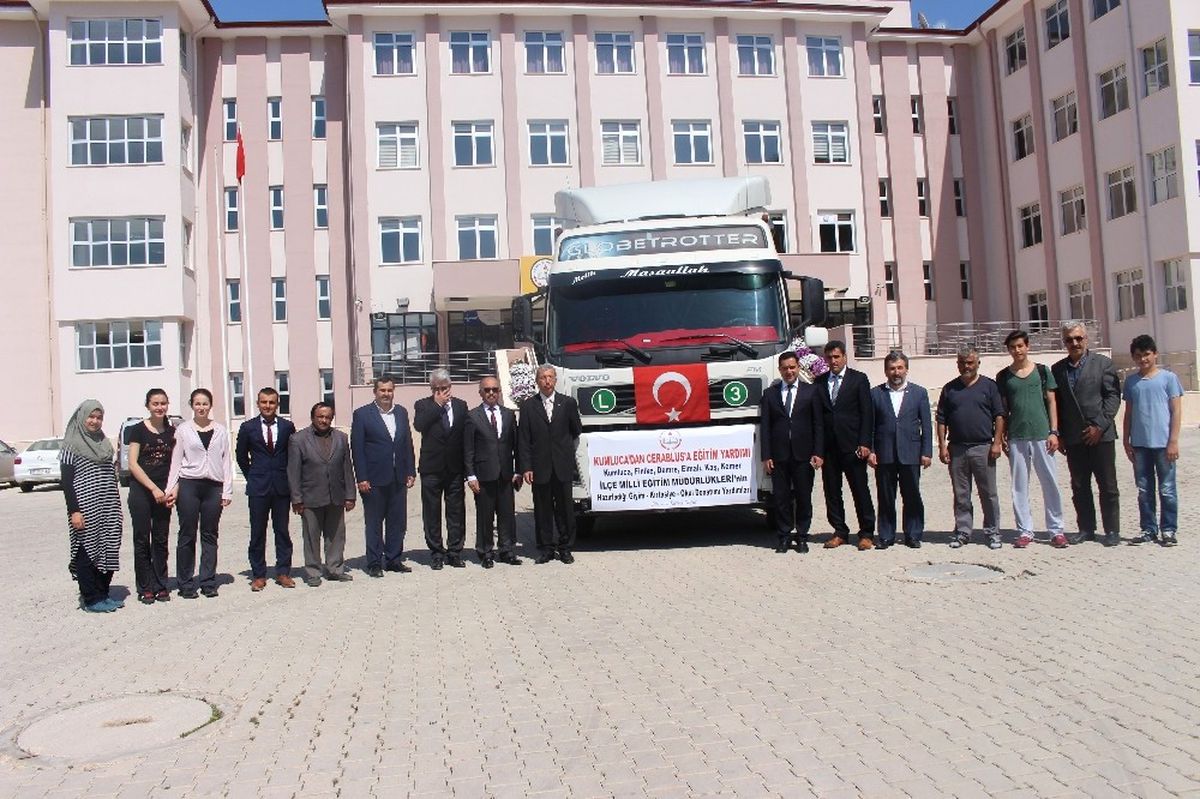 Öğrencilerden Cerablus\'a Yardım