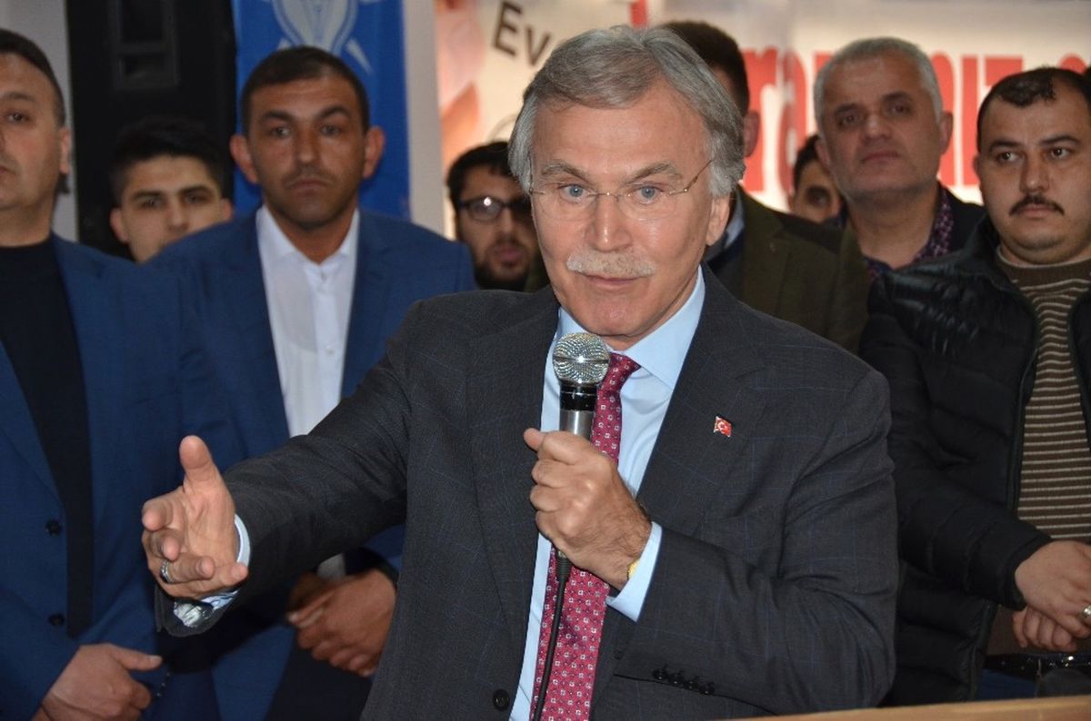 AK Parti\'li Şahin: "Chp\'nin Arzularını Biz Gerçekleştiriyoruz"