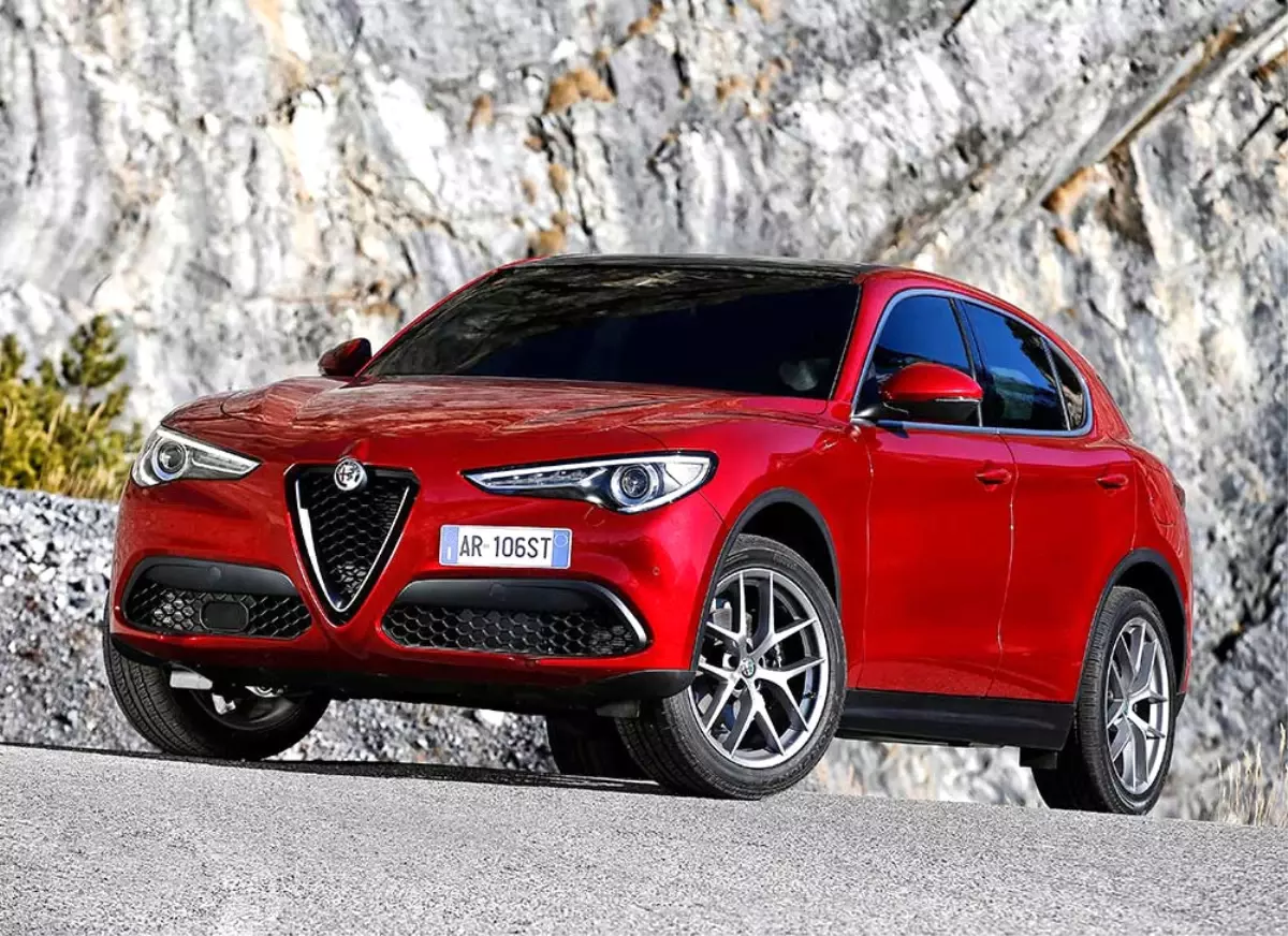 Alfa Romeo Stelvio İstanbul Autoshow\'da Olacak