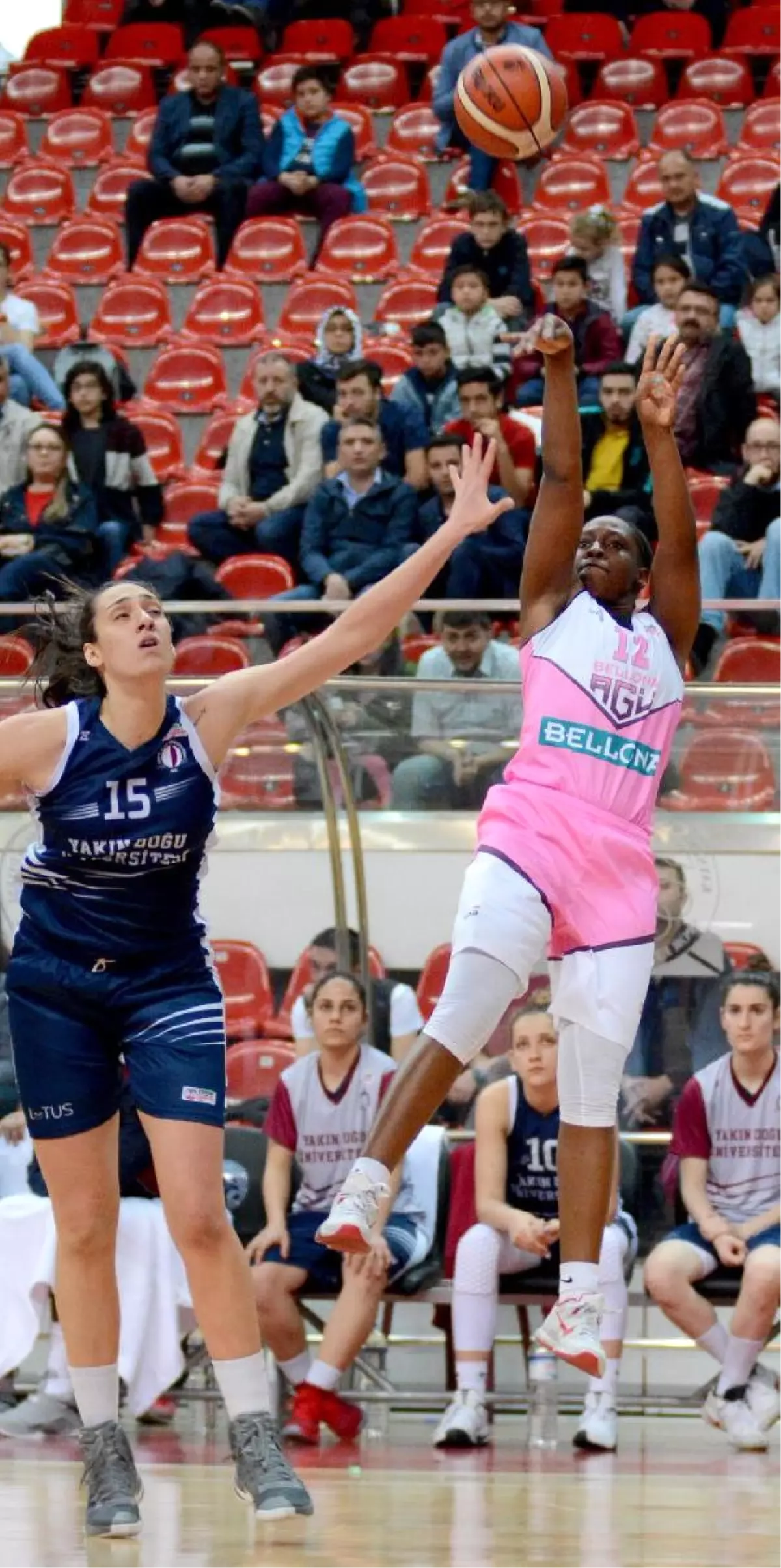 Bellona Agü Spor-Yakındoğu Üniversitesi: 76-74