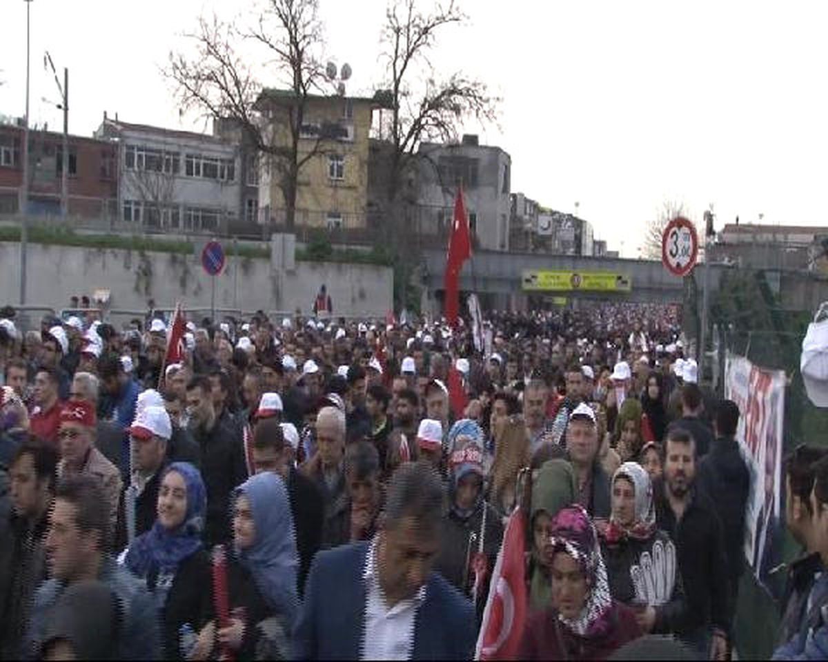Dha İstanbul-  "Evet" Mitingine Katılanlar Yenikapı\'dan Ayrıldı