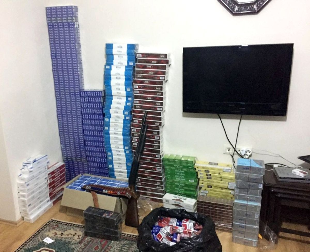 İzmir\'de Terör Operasyonu: 31 Gözaltı