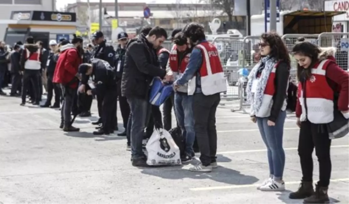 Miting Nedeniyle Bazı Yollar Kapalı