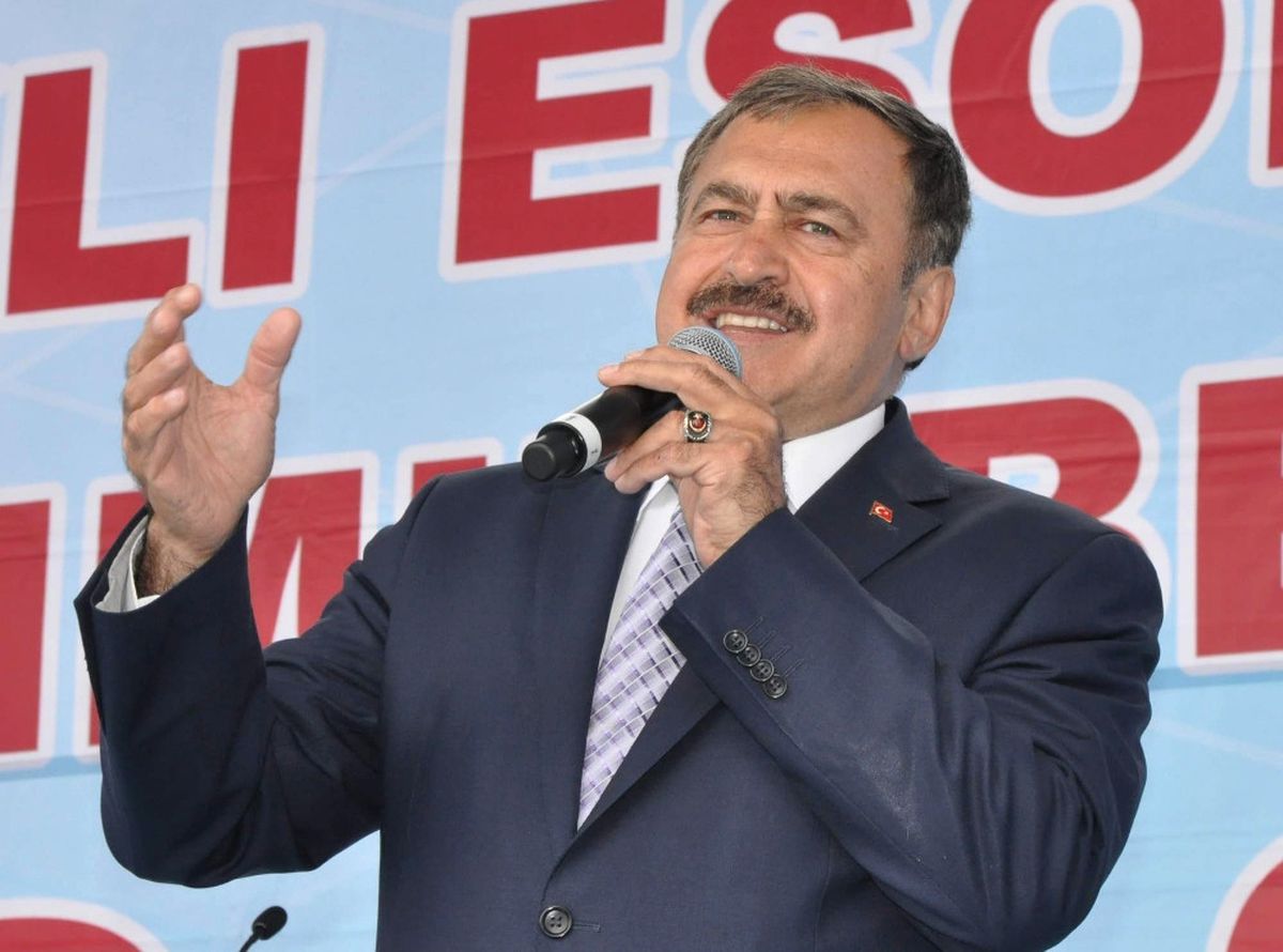Özal\'ı Başkanlık Sistemi Getirecek Diye Zehirlediler"