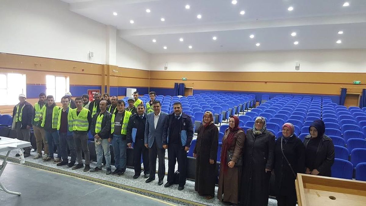 Pazaryeri Belediyesi Personeline Eğitim