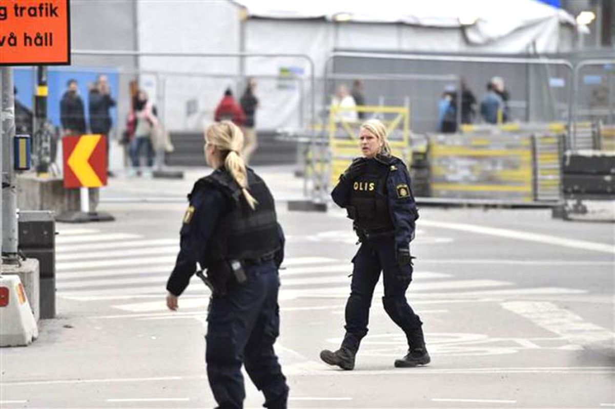 Stockholm\'deki Kamyonlu Terör Saldırısının Şüphelisi Tutuklandı