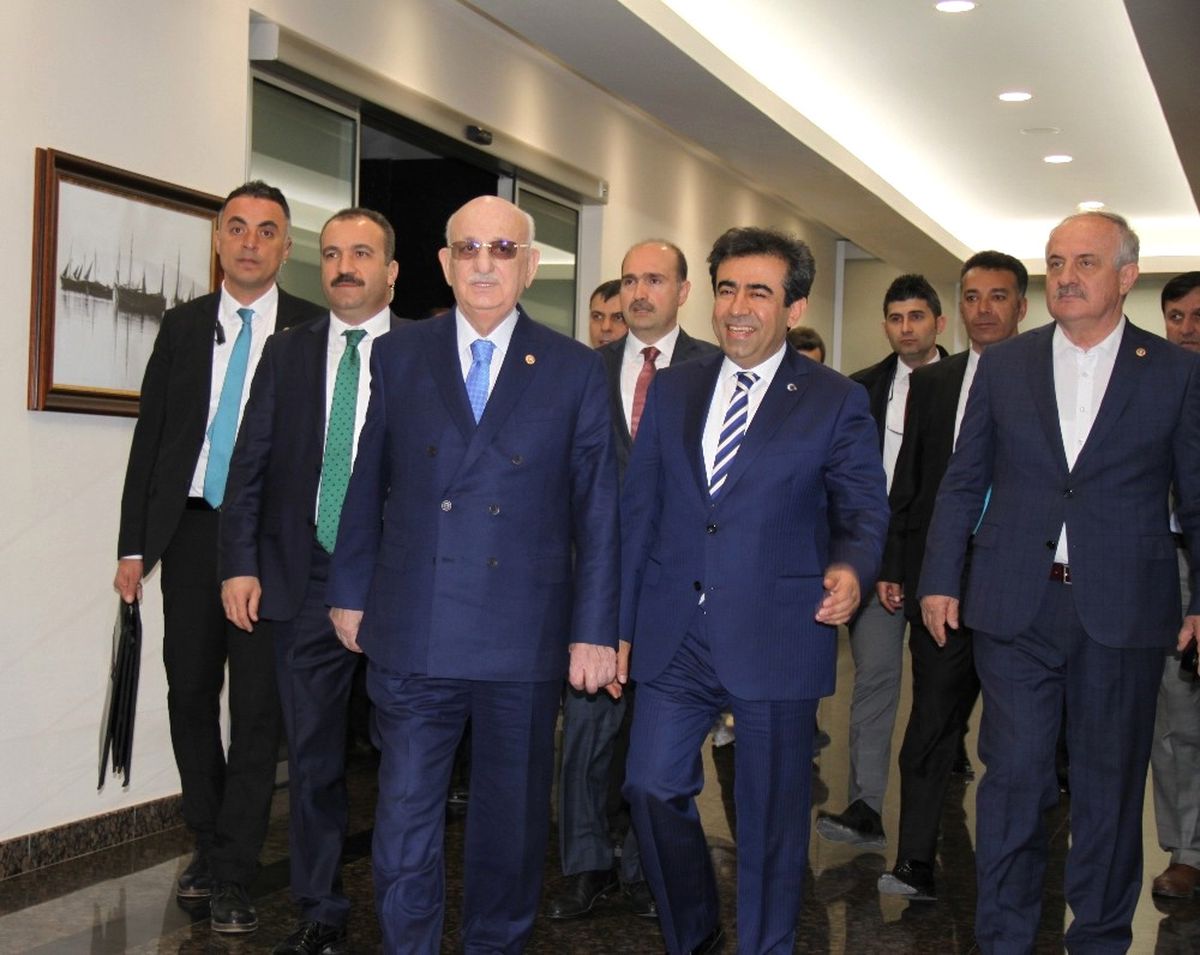 TBMM Başkanı Kahraman: "Darbe Üreten Bir Sistemin Elden Geçirilmesi Doğru Bir Karardır"