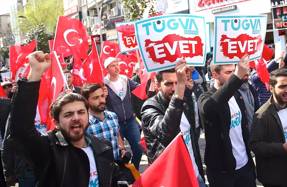 Tügva\'dan "Türkiye İçin Evet" Yürüyüşü