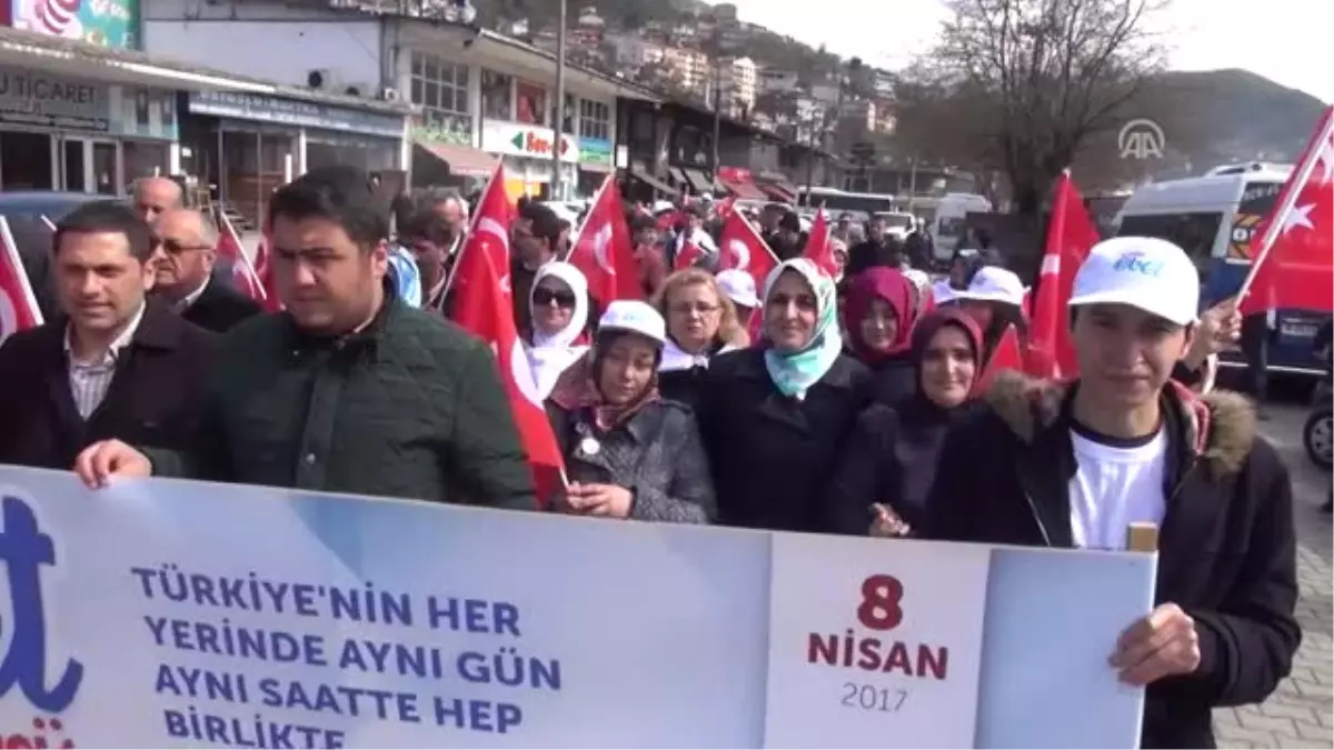 Tügva\'dan "Türkiye Için Evet" Yürüyüşü