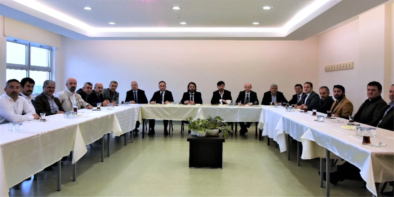 Türkiye Maarif Vakfı İstişare Toplantısı Omü\'de Yapıldı