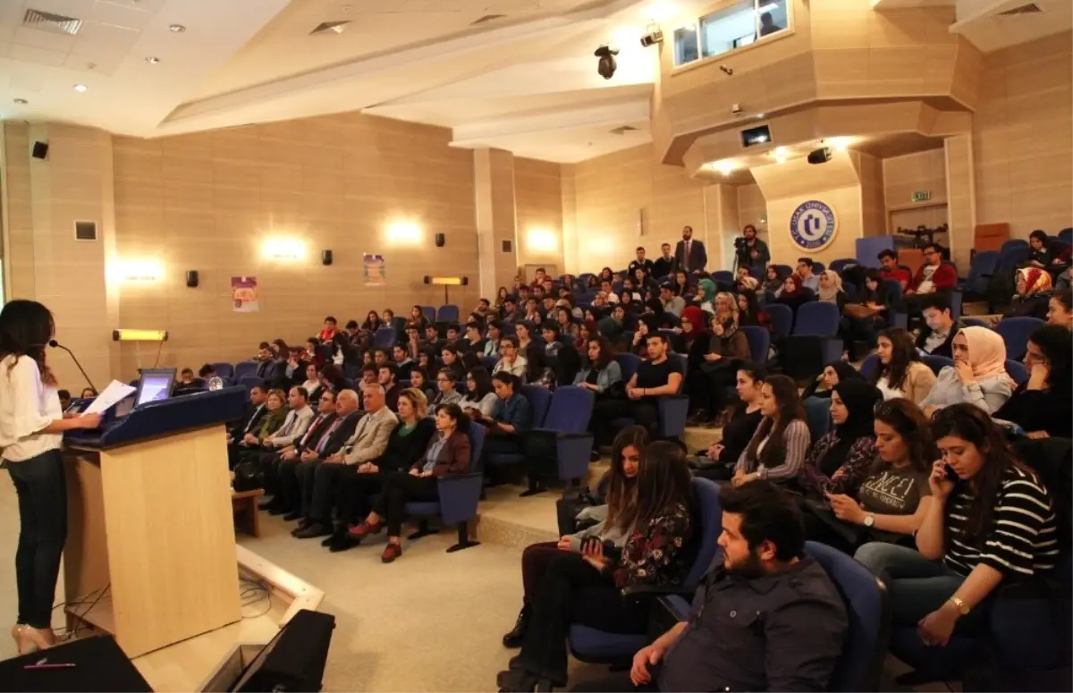 Uşak Üniversitesi Tıp Fakültesi Kanser Haftası Etkinliği