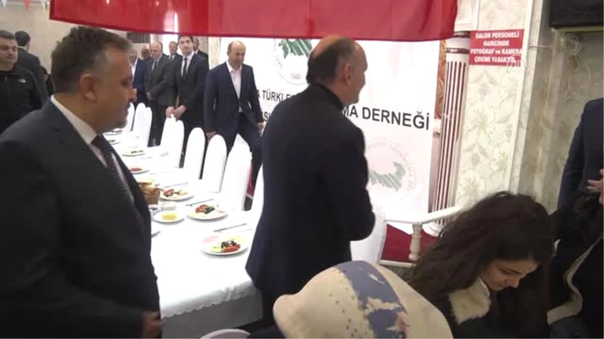 Bakan Müezzinoğlu: "Gençlerden, Milletin Değerlerinden Korkarak Siyaset Olmaz"
