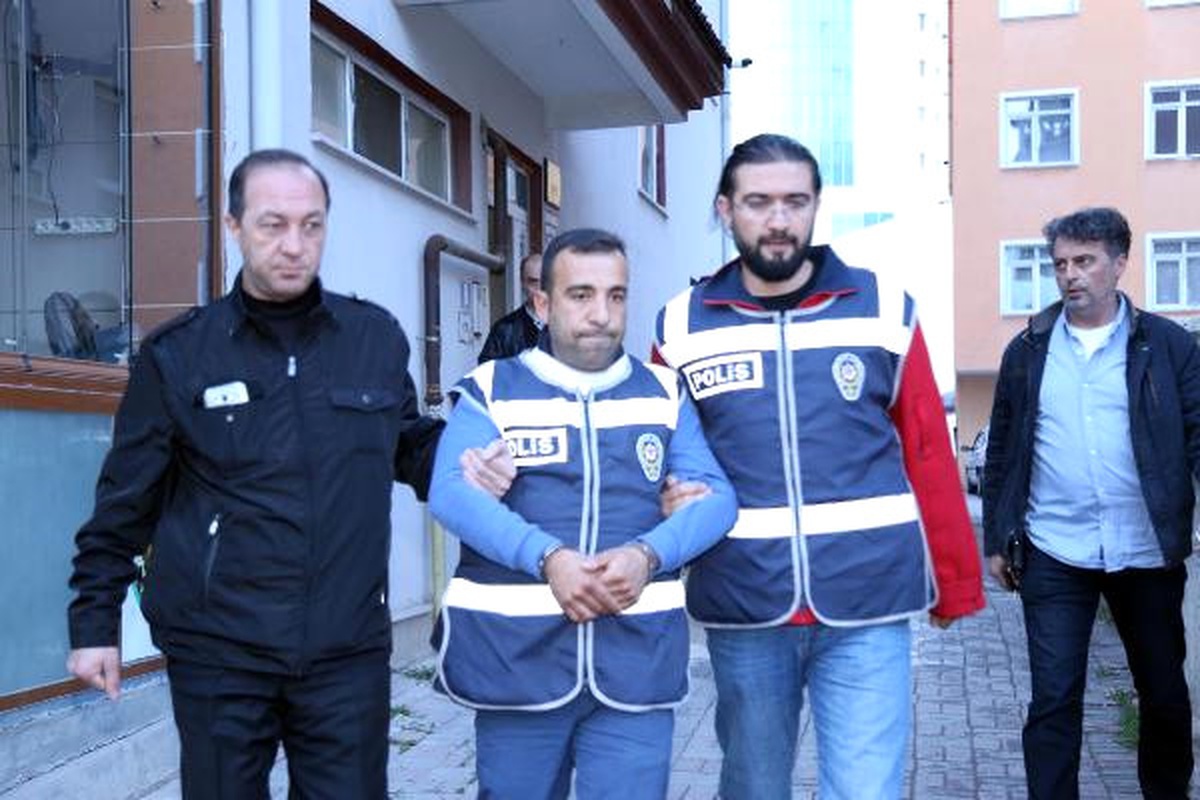 Bankadan Kredi Çektirdiği Kişiyi Öldüren Şüpheli, Halk Otobüsünde Yakalandı