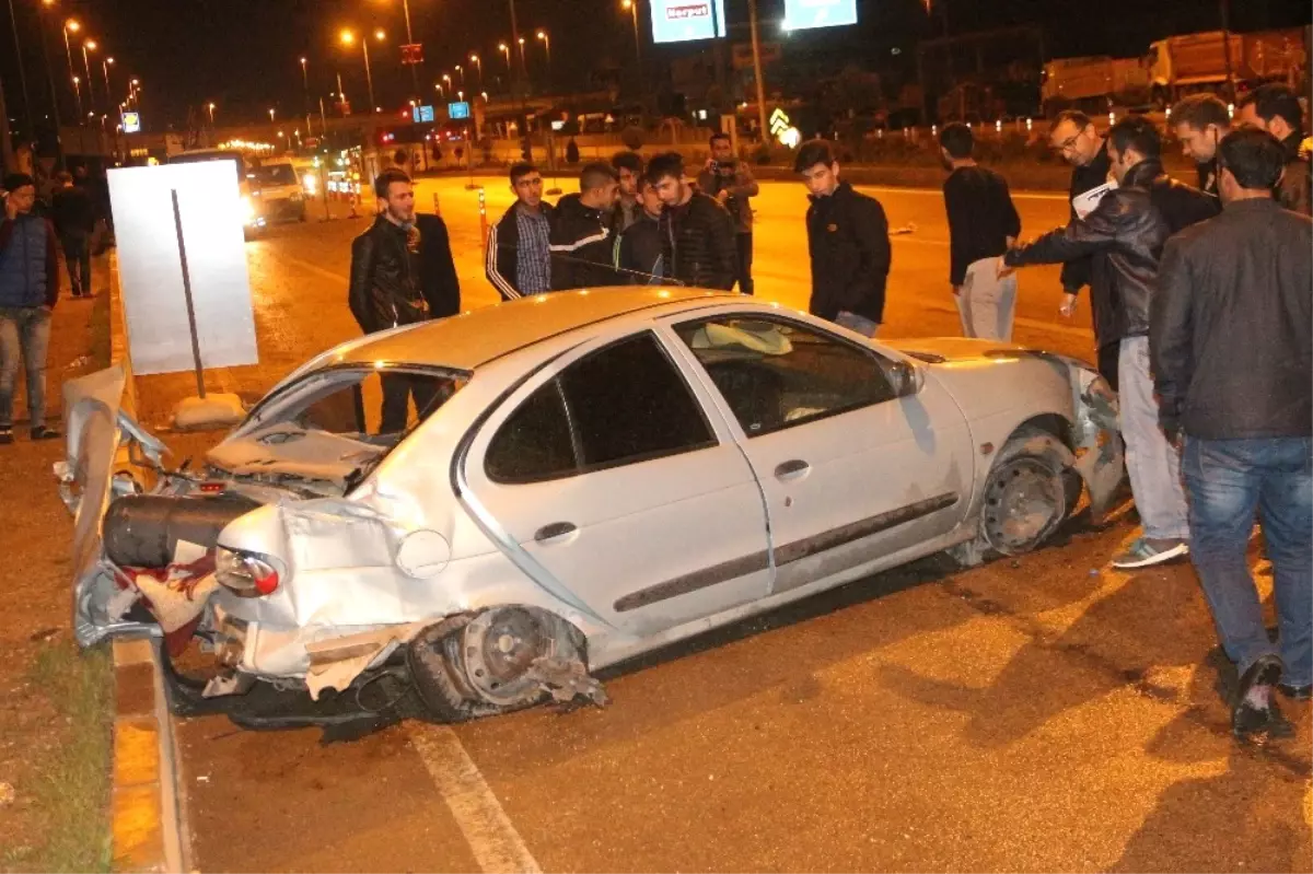 Elazığ\'da Trafik Kazası: 3 Yaralı