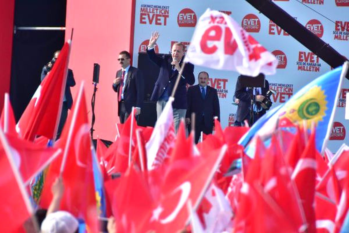 Erdoğan, İzmir\'de Konuştu: Hadi Gel, Kimi Denize Döküyorsun Görelim