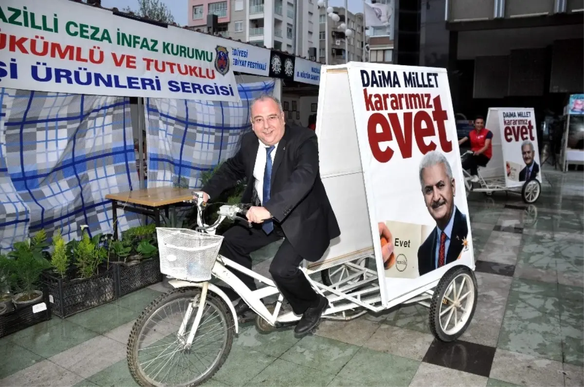 Evet\' Bisikletleri Nazilli Sokaklarında