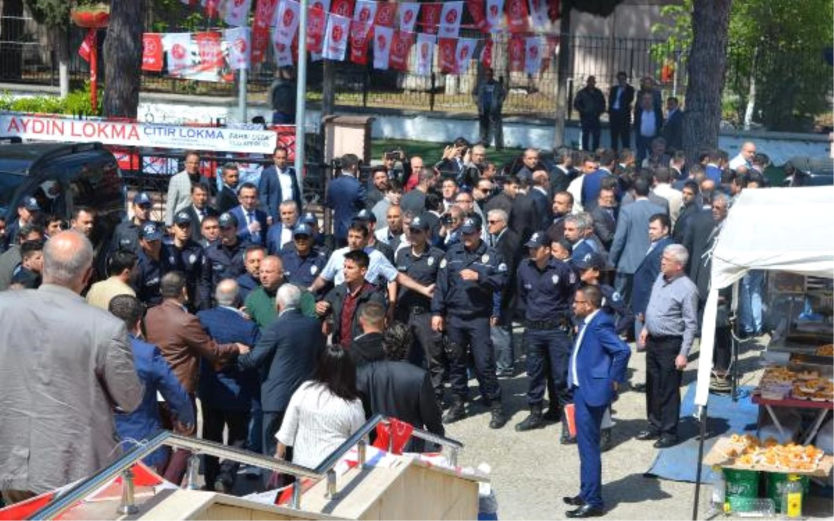 MHP İlçe Kongresi İptal Edilince Tekmeli Yumruklu Kavga Çıktı